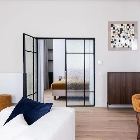 Huswell - Stylishly Renovated With View * Gent