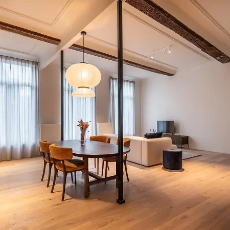Stylishly Renovated With View Γάνδη